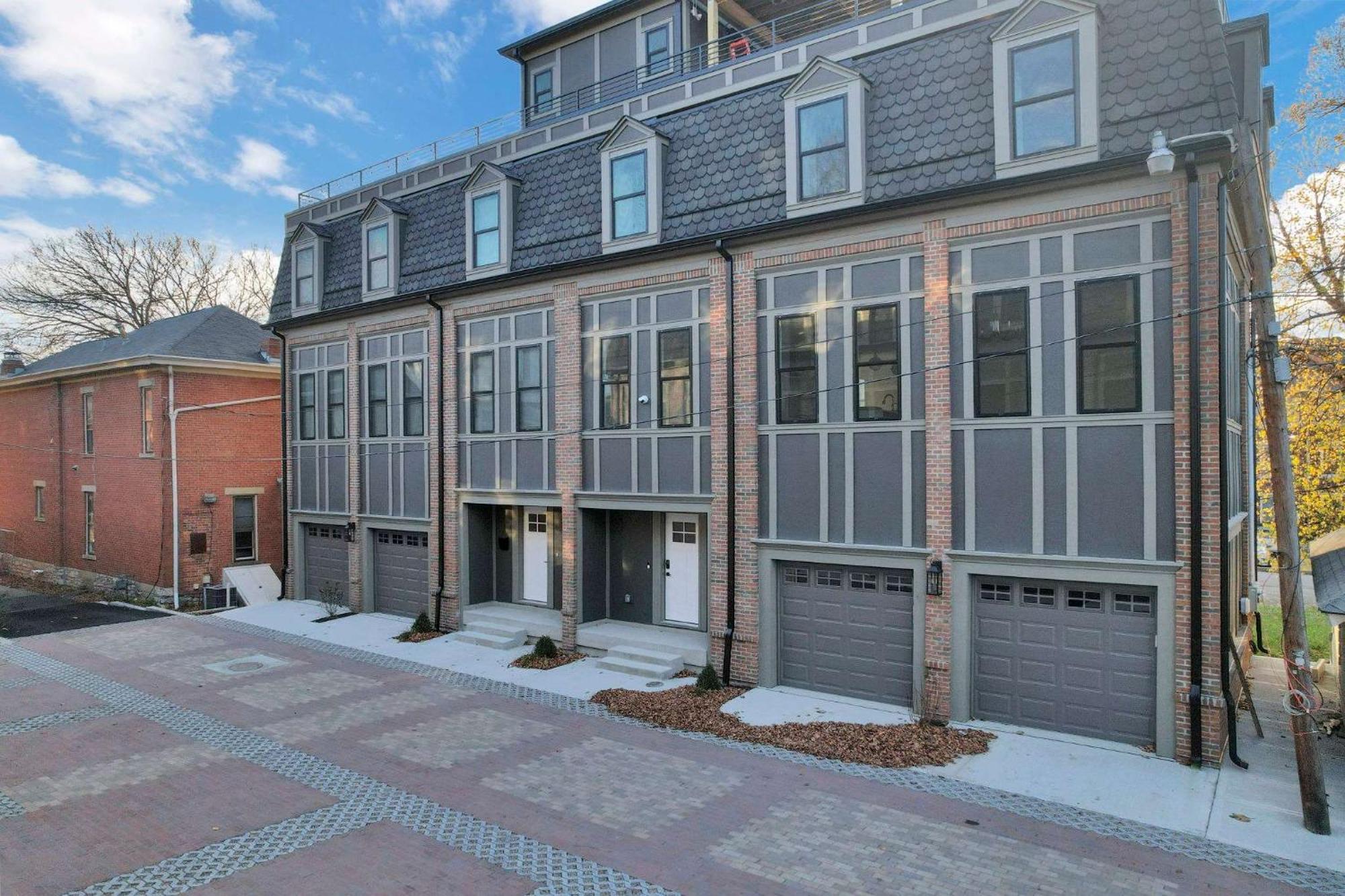 The Golden Hour - Luxury And Rooftop Hot Tub Villa Columbus Exterior photo